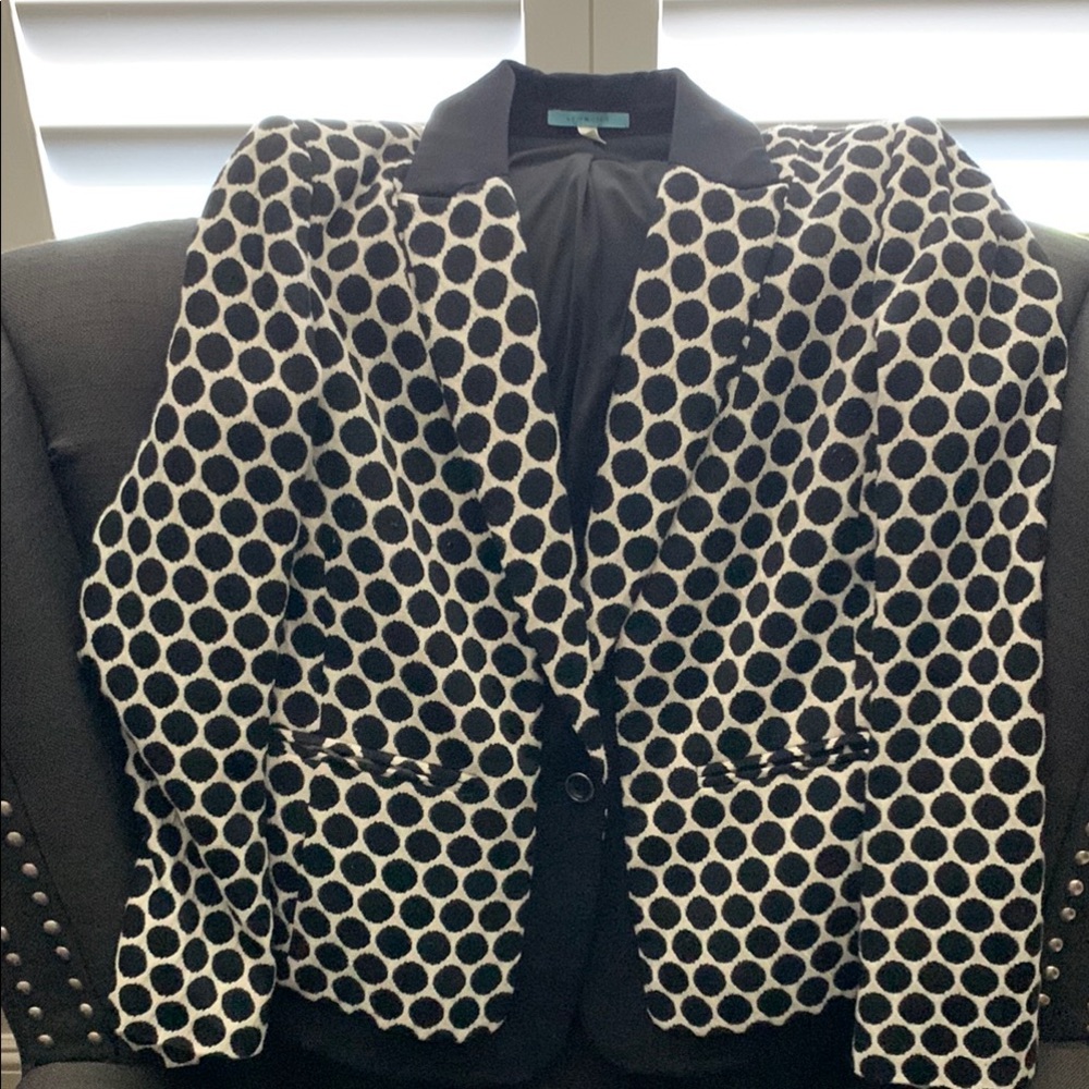 Black and White Polka Dot Blazer with Modern Design